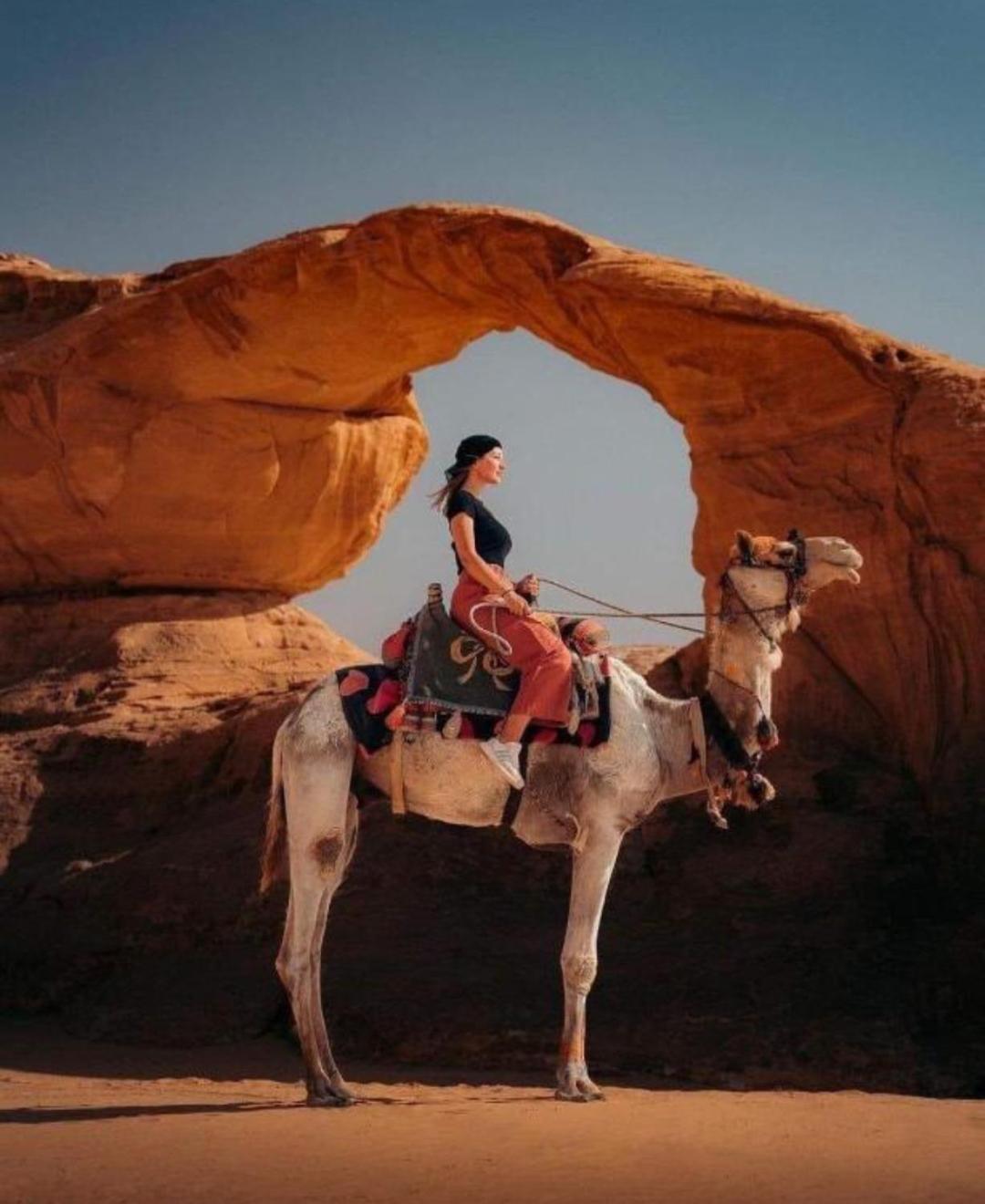 Appartamento Abdullah Luxury Camp Wadi Rum Esterno foto